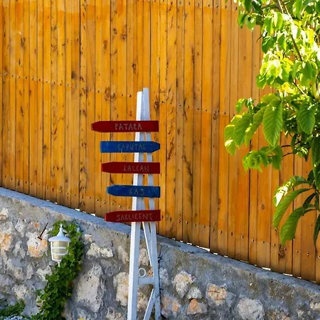Villa Very Cute Detached In Uezuemlue Village Of Kas Caykoy