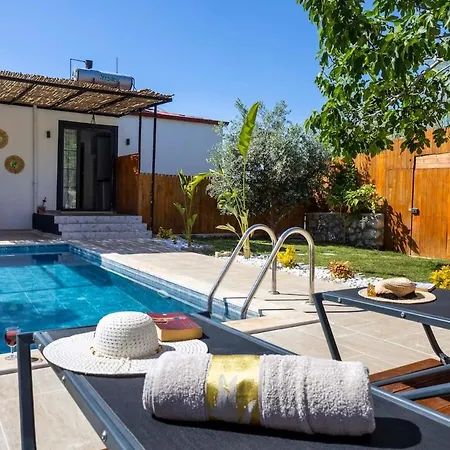 Very Cute Detached In Uezuemlue Village Of Kas Caykoy