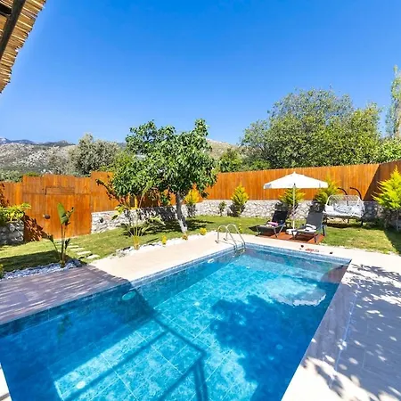 Very Cute Detached In Uezuemlue Village Of Kas Caykoy